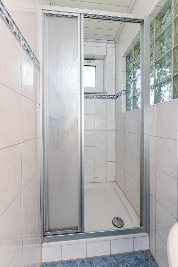 Ferienwohnungen Im Haus Waterkant Neuharlingersiel Kültér fotó