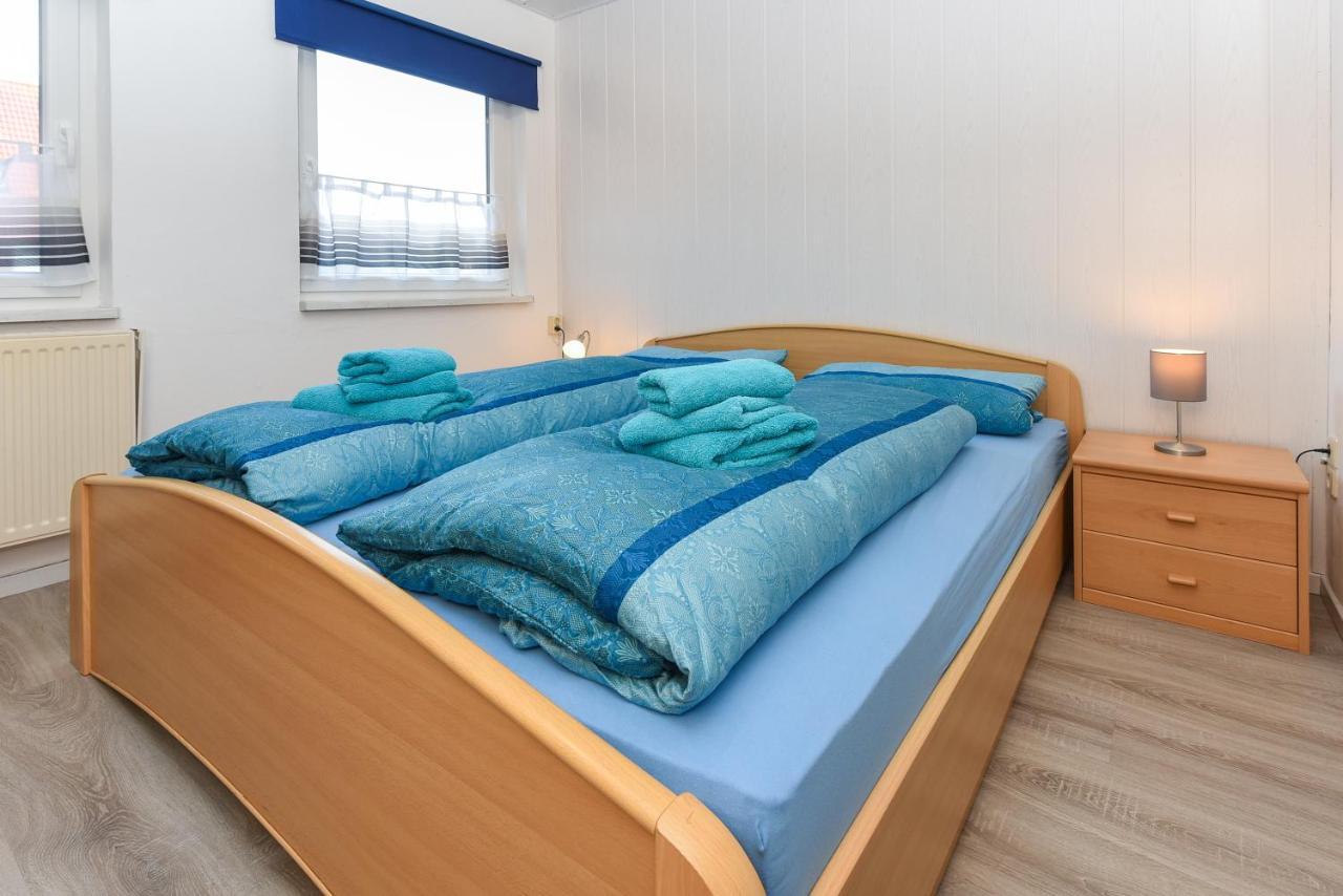 Ferienwohnungen Im Haus Waterkant Neuharlingersiel Kültér fotó
