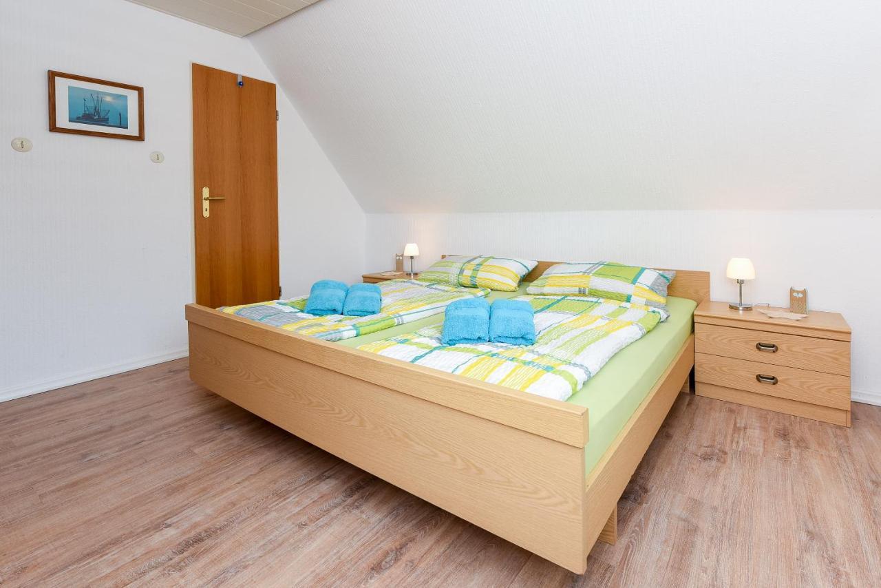 Ferienwohnungen Im Haus Waterkant Neuharlingersiel Kültér fotó
