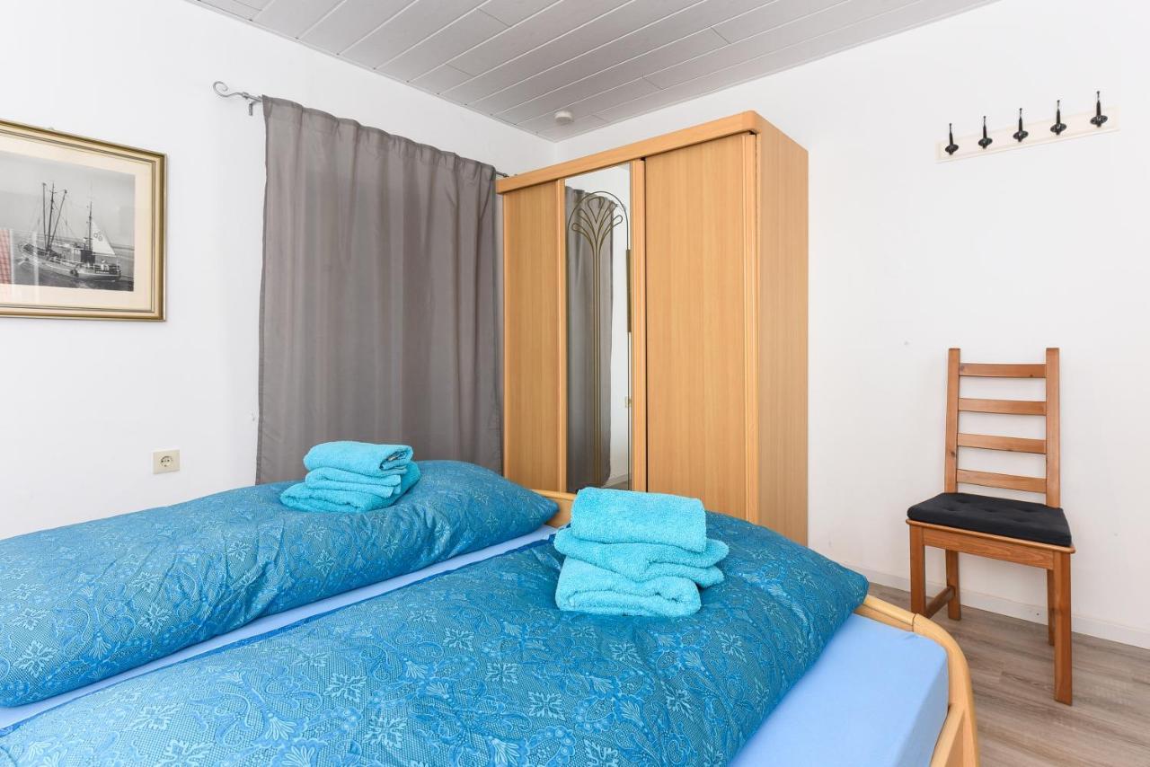 Ferienwohnungen Im Haus Waterkant Neuharlingersiel Kültér fotó