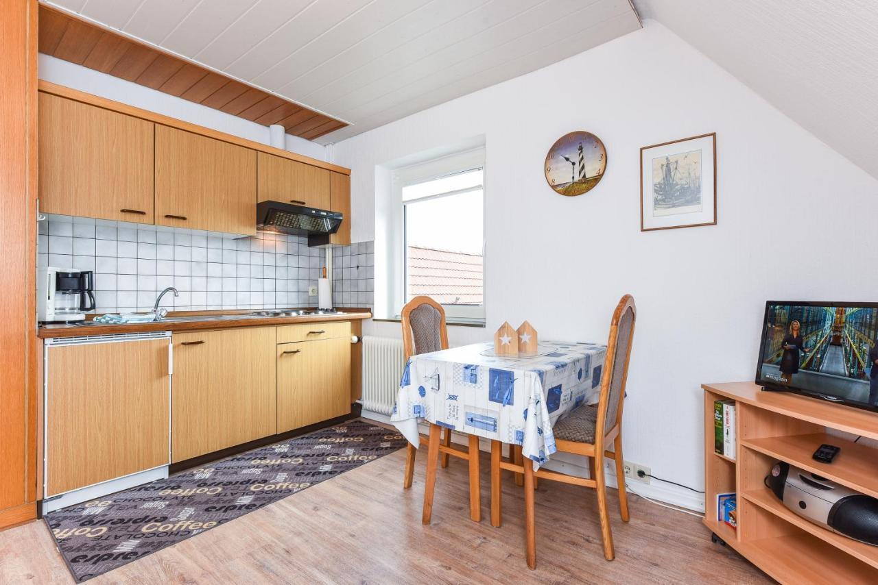 Ferienwohnungen Im Haus Waterkant Neuharlingersiel Kültér fotó