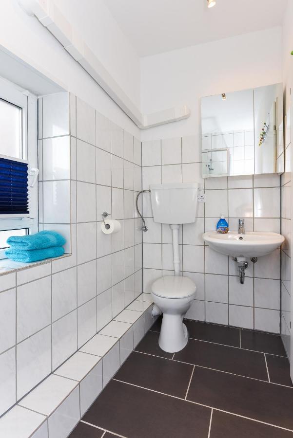 Ferienwohnungen Im Haus Waterkant Neuharlingersiel Kültér fotó